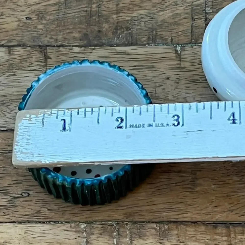 Art Studio Pottery Hand Painted Polka Dot Cupcake Ceramic Trinket Boxes 2.5
